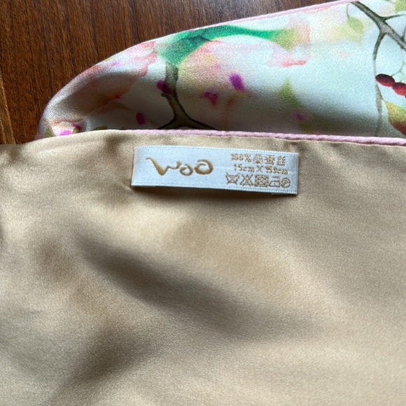 Woo Shanghai Scarf Silk - Picture 6 of 7